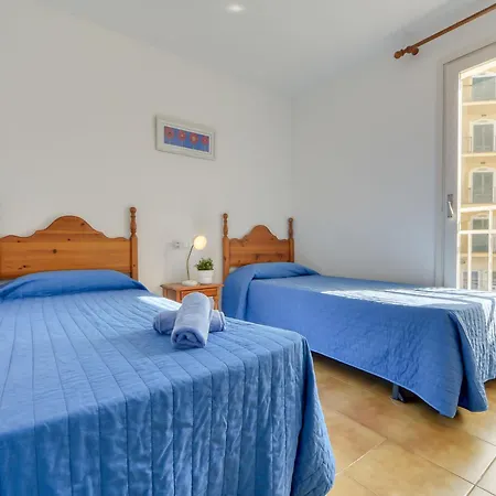 Apartman Platja De Roses-5 By Interhome *
