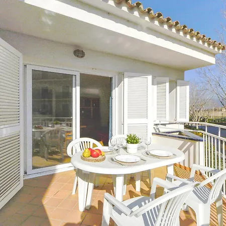 Lägenhet Platja De Roses-5 By Interhome Rosas